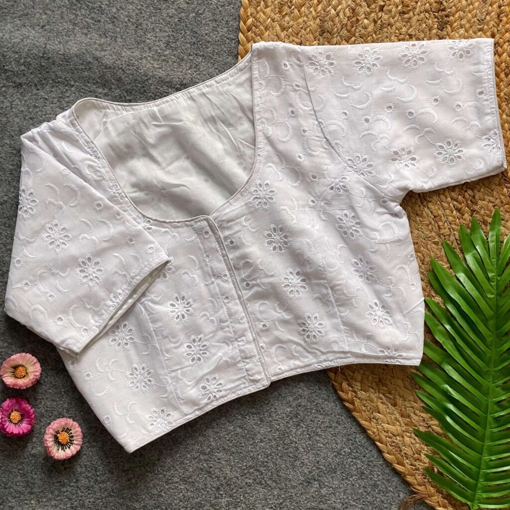 minimial embroidery boat neck design